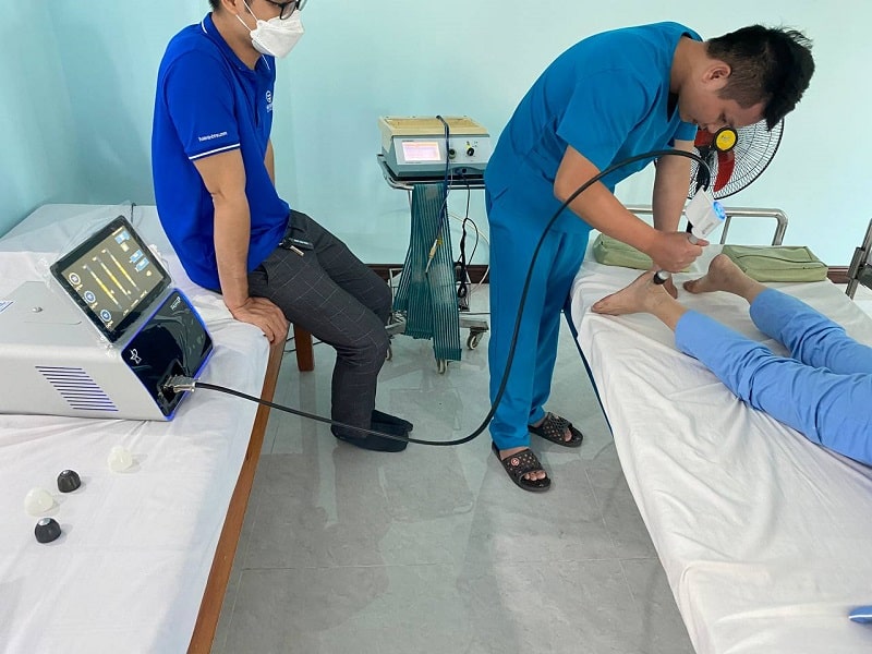 Điều trị bằng sóng xung kích: Cơ chế và tác dụng như thế nào? dieu tri bang song xung kich 6 - Điều trị bằng sóng xung kích: Cơ chế và tác dụng như thế nào?