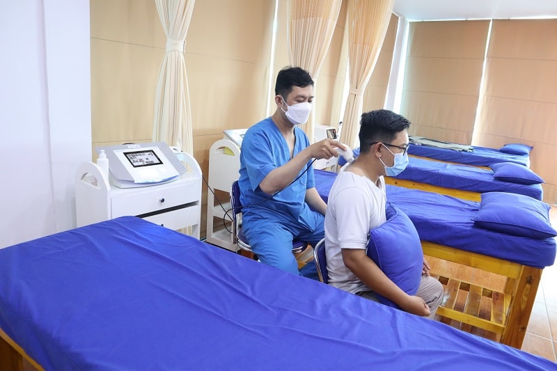 Top 6 máy điều trị thoái hóa khớp vai chính hãng tốt nhất hiện nay chua tri thoai hoa khop vai vat ly tri lieu - Top 6 máy điều trị thoái hóa khớp vai chính hãng tốt nhất hiện nay