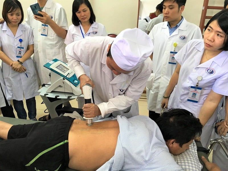 phuong phap chua veo cot song vat ly tri lieu 1 - Tìm hiểu phương pháp chữa vẹo cột sống vật lý trị liệu