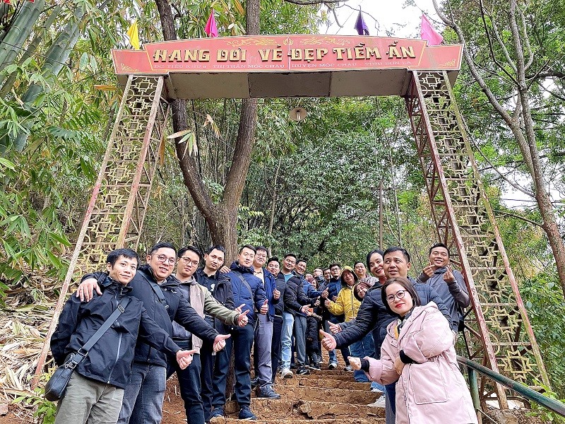 IMG E9678 - Kỷ niệm 14 năm th&agrave;nh lập C&ocirc;ng ty TNHH Thương mại v&agrave; Dịch vụ Hải Minh