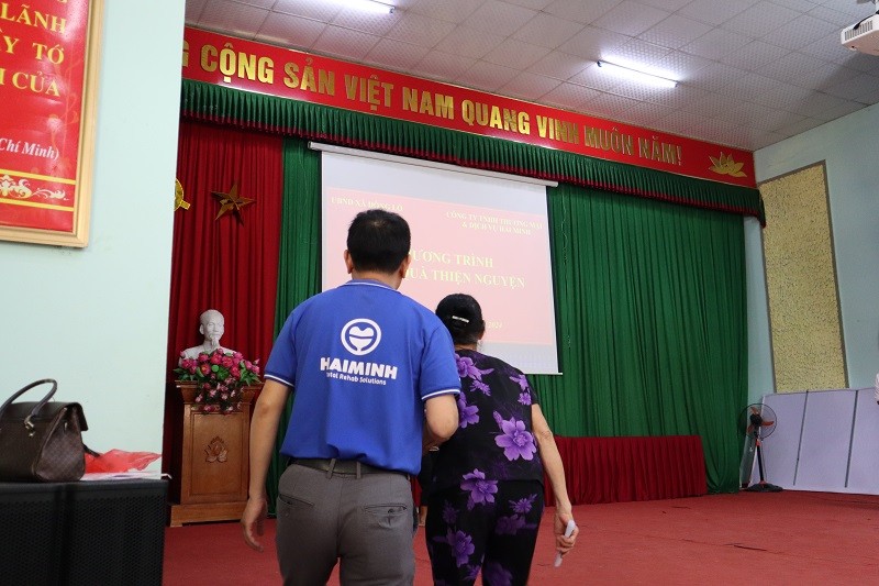 tu thien dong lo bac giang 3 - Đem y&ecirc;u thương tới qu&ecirc; hương Đ&ocirc;ng Lỗ - Hiệp H&ograve;a - Bắc Giang