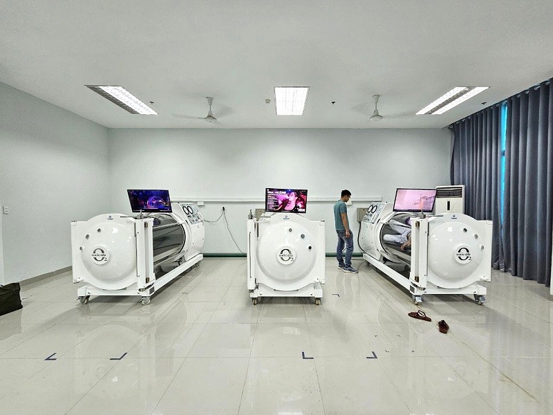 ban giao thiet bi 11 - B&agrave;n giao thiết bị c&ocirc;ng nghệ cao v&agrave; hệ thống oxy cao &aacute;p cho Bệnh viện Qu&acirc;n Y 87