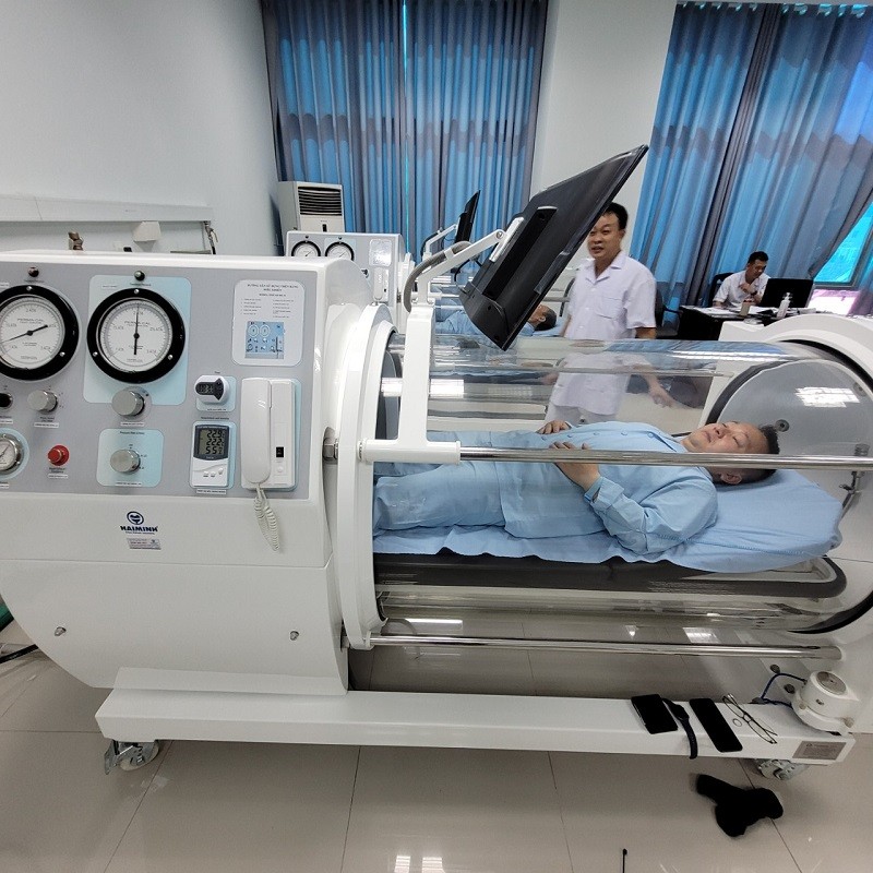 ban giao thiet bi 17 - B&agrave;n giao thiết bị c&ocirc;ng nghệ cao v&agrave; hệ thống oxy cao &aacute;p cho Bệnh viện Qu&acirc;n Y 87