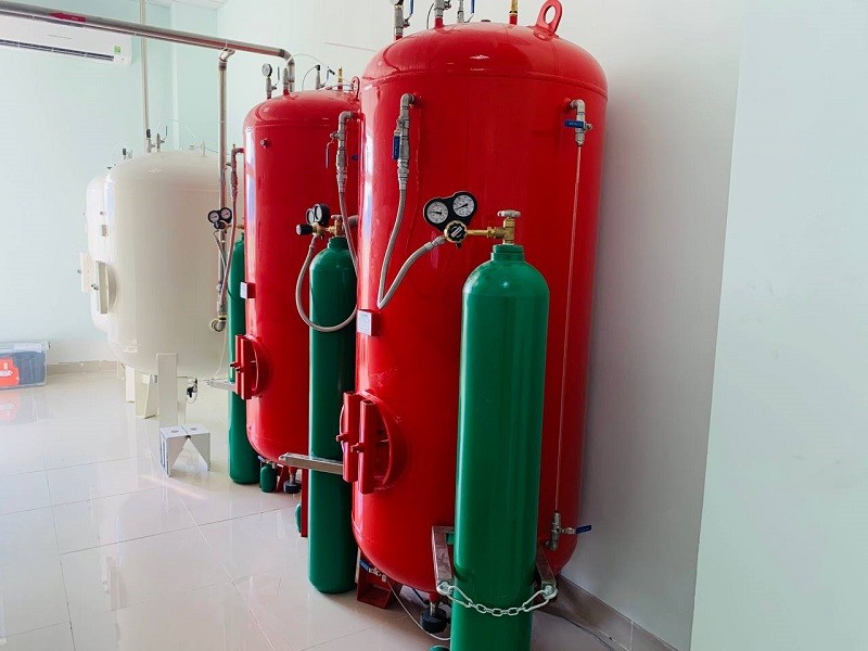 ban giao thiet bi 27 - B&agrave;n giao thiết bị c&ocirc;ng nghệ cao v&agrave; hệ thống oxy cao &aacute;p cho Bệnh viện Qu&acirc;n Y 87