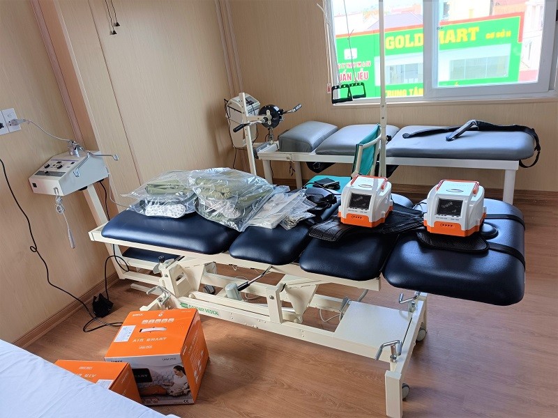 ban giao thiet bi setup phong kham 4 - B&agrave;n giao thiết bị chất lượng - setup ph&ograve;ng kh&aacute;m chuy&ecirc;n nghiệp, tận t&acirc;m