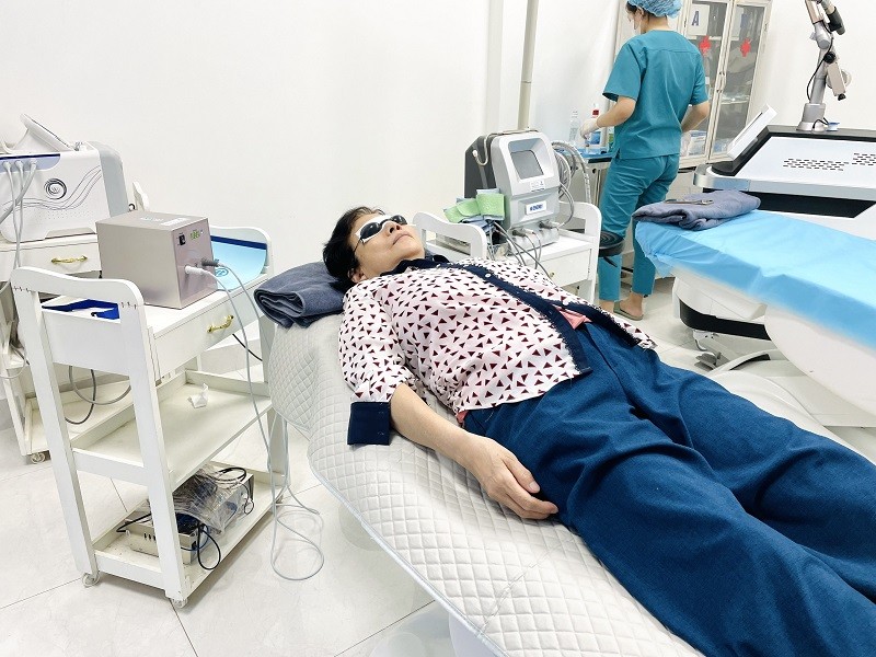 may dien tri lieu khu electron md 21 msd 12 1 - MD-21 v&agrave; MsD12 - M&aacute;y điện trị liệu khử electron