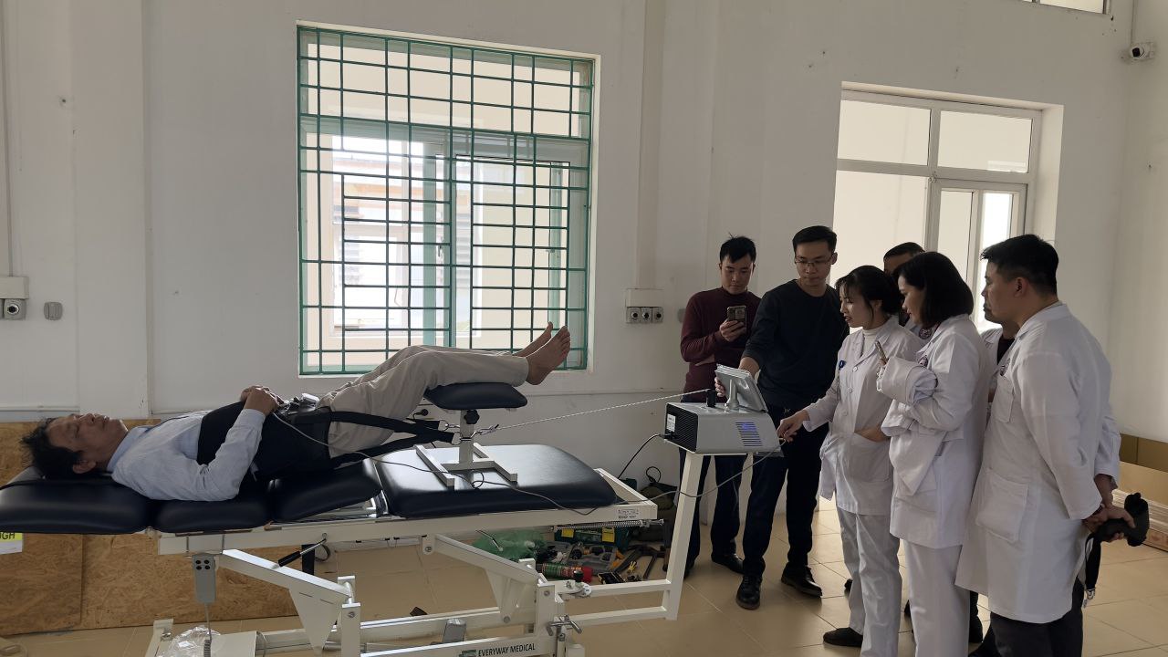 Máy điều trị trượt đốt sống: Giải pháp hiệu quả cho cột sống khỏe mạnh may keo gian - Máy điều trị trượt đốt sống: Giải pháp hiệu quả cho cột sống khỏe mạnh