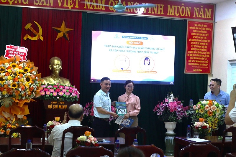 Tong-ket-hoc-cung-chuyen-gia-so-44-11