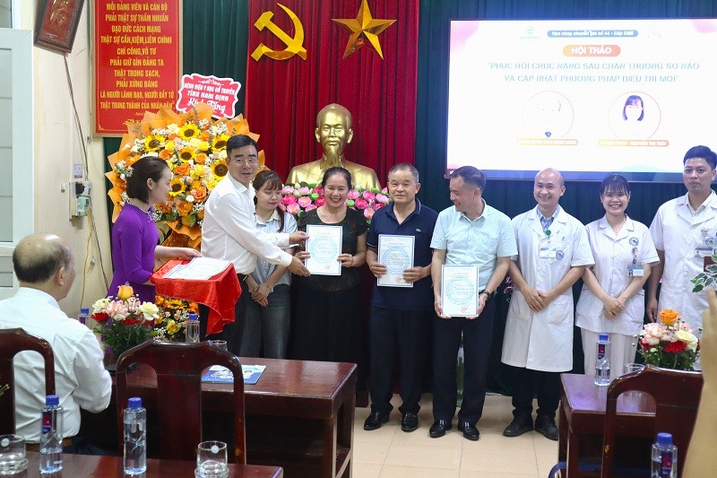 Tong-ket-hoc-cung-chuyen-gia-so-44-12