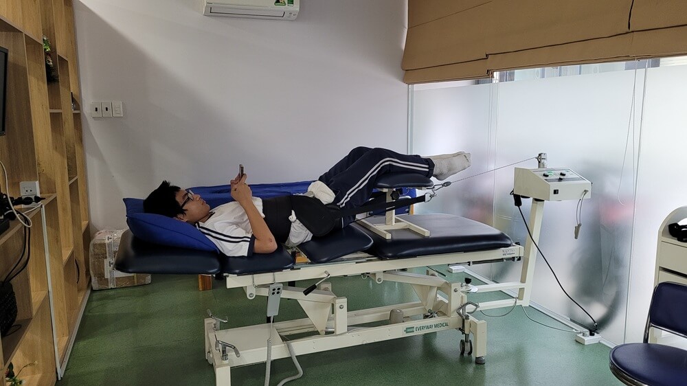 giuong keo gian cot song et800 eu300 - Top 5 mẫu giường k&eacute;o gi&atilde;n cột sống lưng v&agrave; cổ