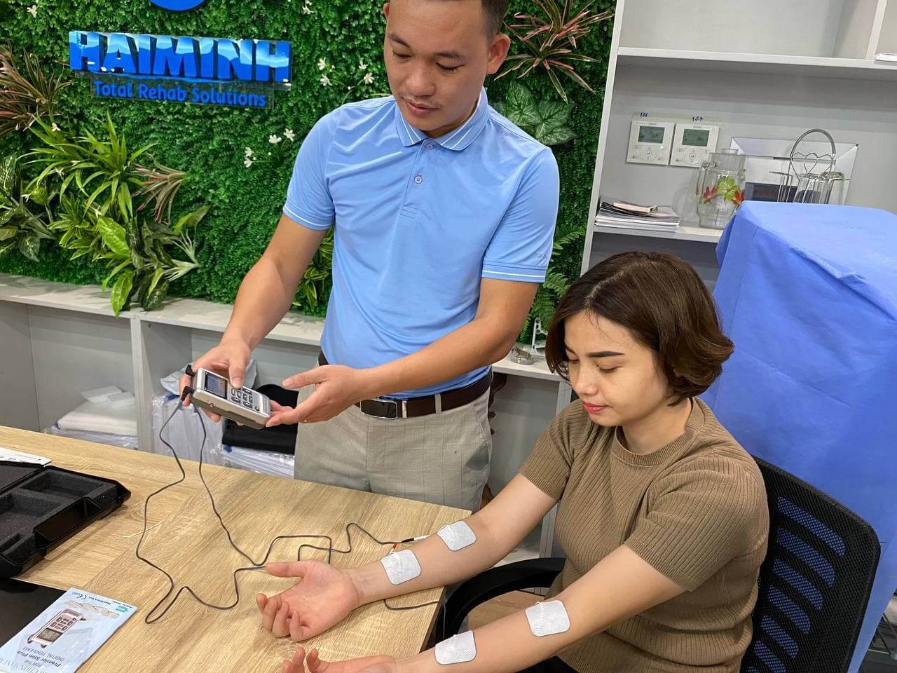 may dieu tri hep ong co tay - M&aacute;y điều trị hội chứng ống cổ tay: Lợi &iacute;ch, ph&acirc;n loại v&agrave; địa chỉ mua uy t&iacute;n