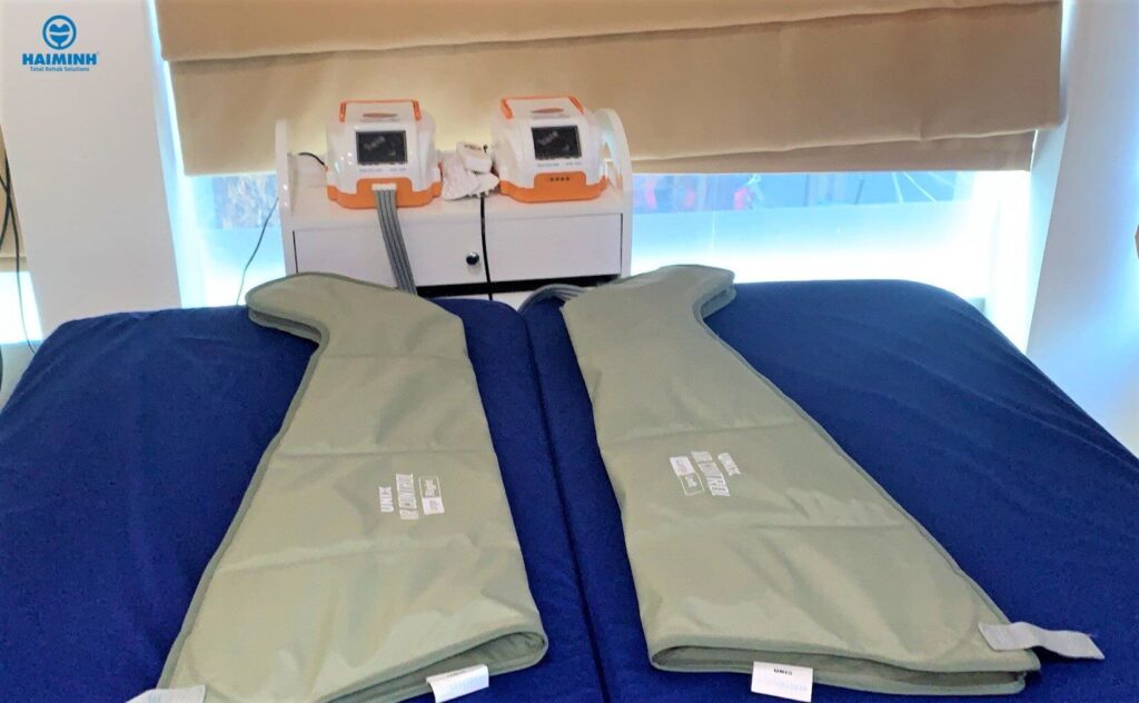 co che may nen ep tri lieu tri phu bach huyet 1024x632 - Giải Ph&aacute;p To&agrave;n Diện: M&aacute;y Điều Trị Ph&ugrave; Bạch Huyết Hiệu Quả & Hiện Đại