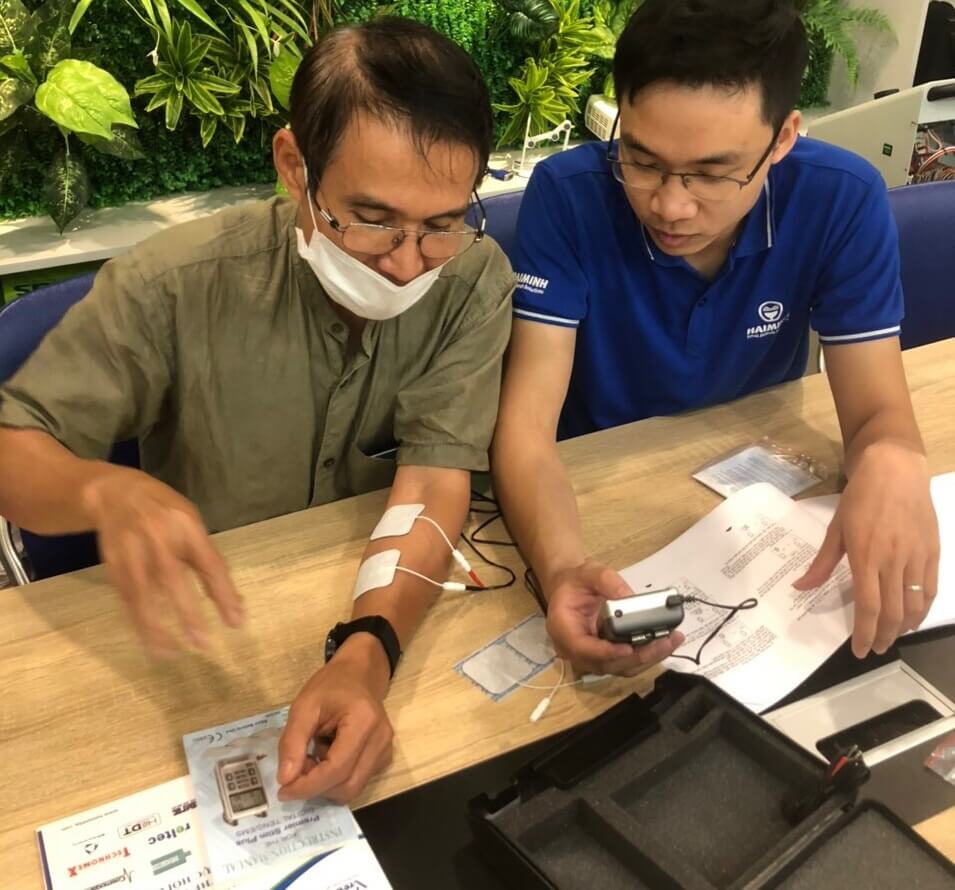 vat ly tri lieu cho nguoi lon tuoi - Vật L&yacute; Trị Liệu Cho Người Cao Tuổi: Hướng Dẫn Phục Hồi Sức Khỏe An To&agrave;n