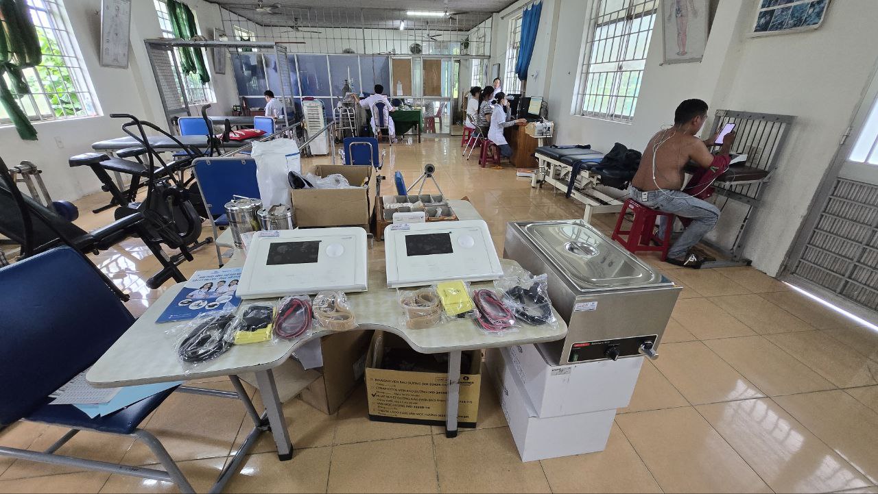 phục hồi chức năng gãy mâm chày