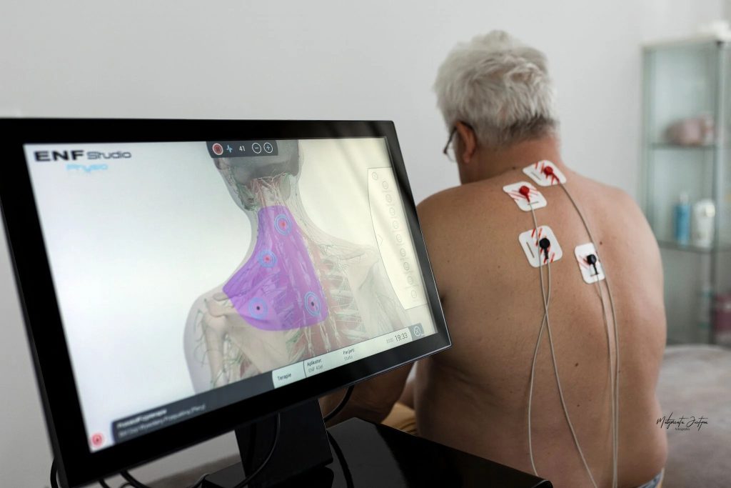 phuong phap vat ly tri lieu 1024x683 - 9 bệnh xương khớp phổ biến v&agrave; c&aacute;ch điều trị