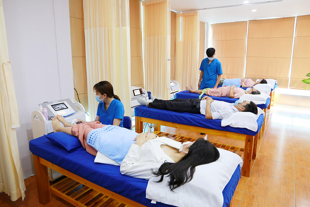 Mô hình phòng khám VLTL kết hợp đông y